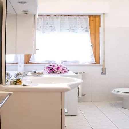 Gemma 2 - Apartamento Pineto